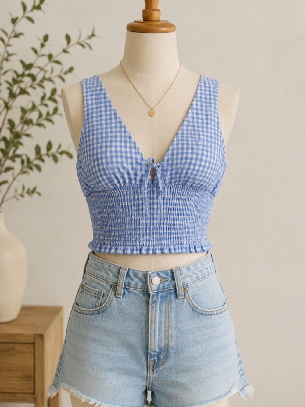 Madden Girl Blue Gingham Smocked Tie-Front Crop Top Size L